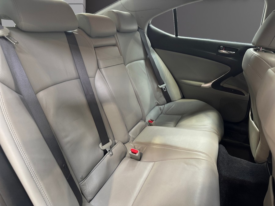 LEXUS d'occasion IS 250 EXECUTIVE BA de 2007 Lorient (56)﻿