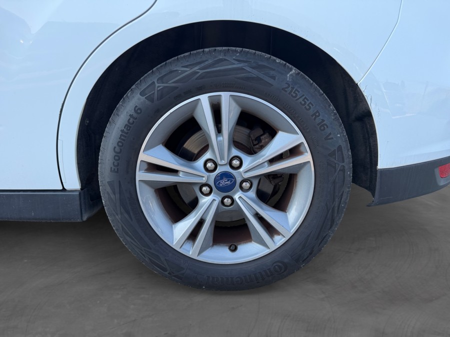 FORD d'occasion C-MAX 1.0 EcoBoost 100CH de 2014 Vauvert (30)﻿