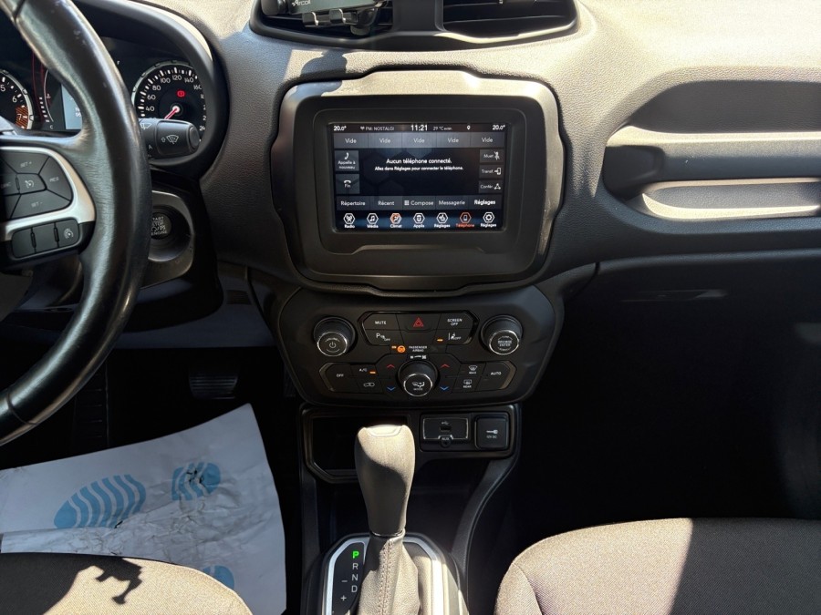 JEEP d'occasion RENEGADE 1.3 TURBO 150 QUICKSILVER AUTO de 2020 Salon