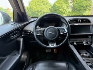 JAGUAR d'occasion F-PACE JAGUAR F-PACE 2.0D 180 R SPORT AWD BVA8 de