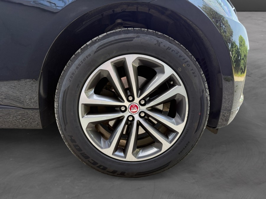 JAGUAR d'occasion F-PACE JAGUAR F-PACE 2.0D 180 R SPORT AWD BVA8 de
