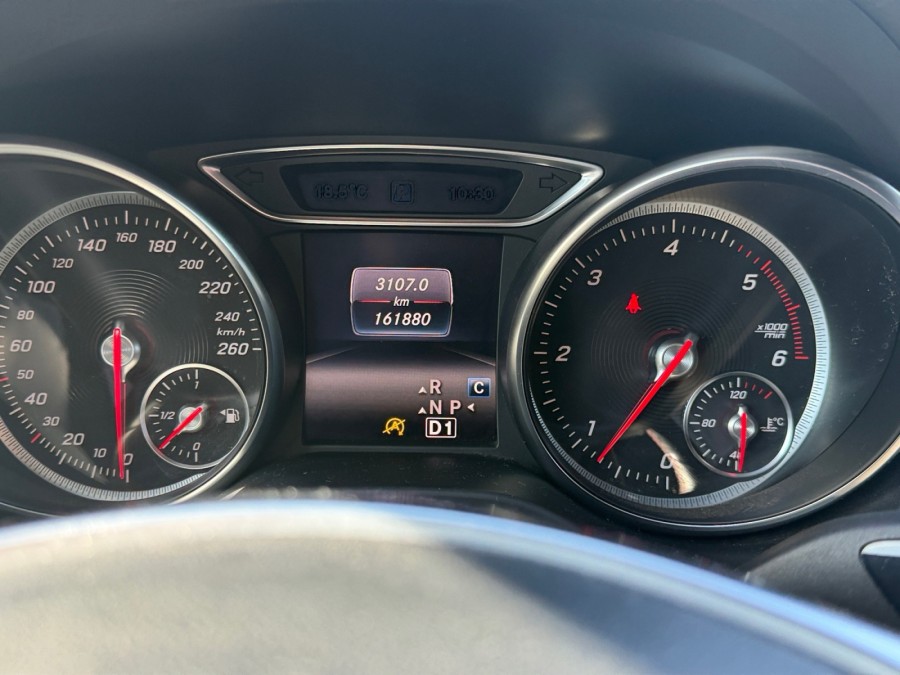 MERCEDES d'occasion CLASSE GLA GLA 200 D STARLIGHT EDITION de 2017