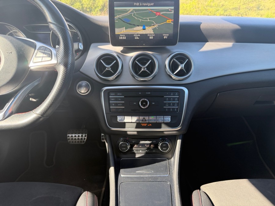 MERCEDES d'occasion CLASSE GLA GLA 200 D STARLIGHT EDITION de 2017