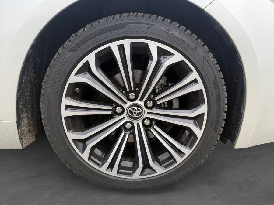 TOYOTA d'occasion COROLLA 122H DESIGN de 2019 Saint Omer (62)﻿