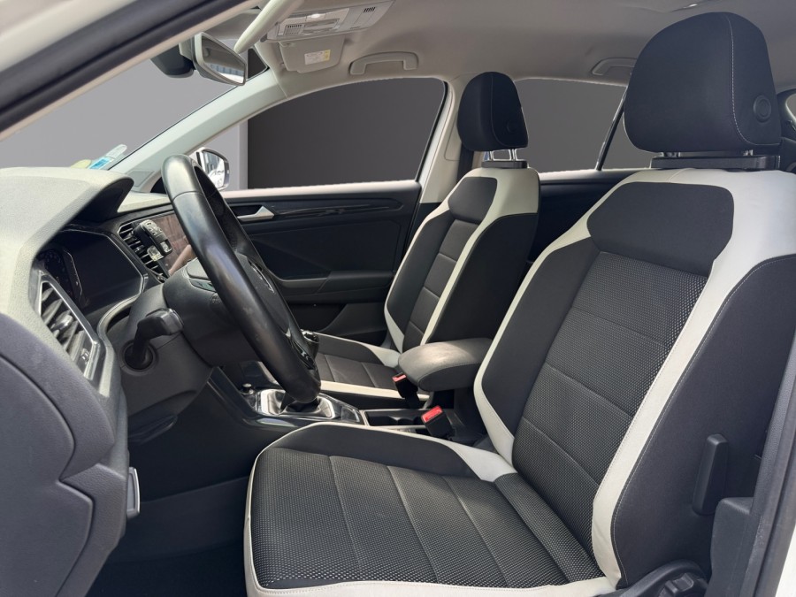 VOLKSWAGEN d'occasion T-ROC 2.0 TDI 150 IQ.DRIVE de 2019 Nord Isère