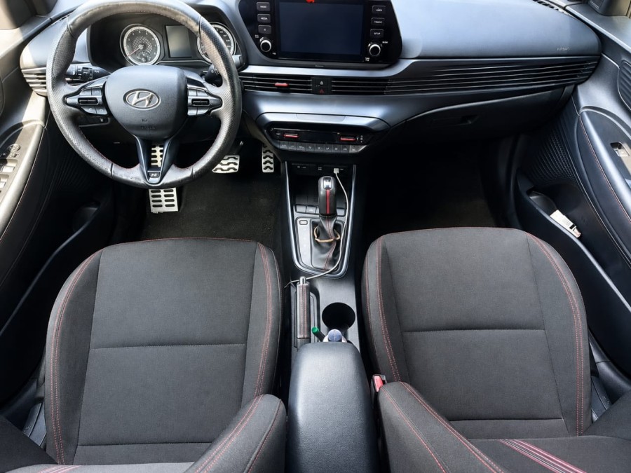 HYUNDAI d'occasion I20 1.0 T-GDI 100 INTUITIVE DCT de 2022 Guadeloupe