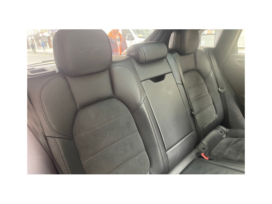 PORSCHE d'occasion MACAN 3.0 360 GTS de 2017 Paris 15 (75)﻿