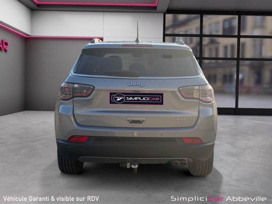 JEEP d'occasion COMPASS 1.6 MJT 120 SPORT 4X2 de 2017 Abbeville (80)﻿