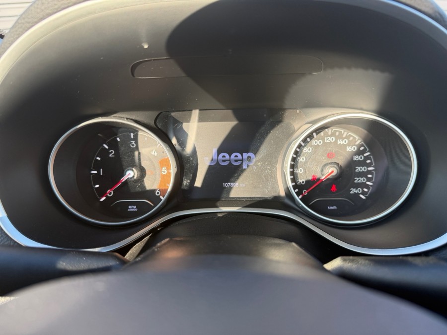 JEEP d'occasion COMPASS 1.6 MJT 120 SPORT 4X2 de 2017 Abbeville (80)﻿
