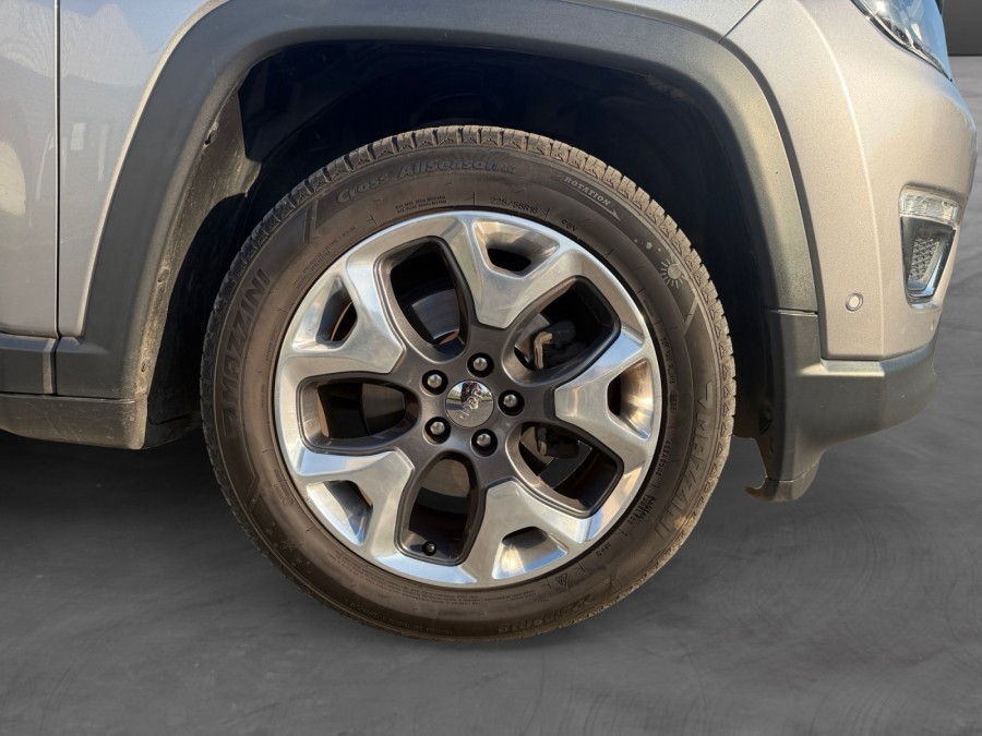 JEEP d'occasion COMPASS 1.6 MJT 120 SPORT 4X2 de 2017 Abbeville (80)﻿