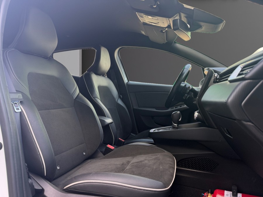 RENAULT d'occasion CLIO 1.3 TCE 130 INTENS de 2020 Nord Isère (38)﻿