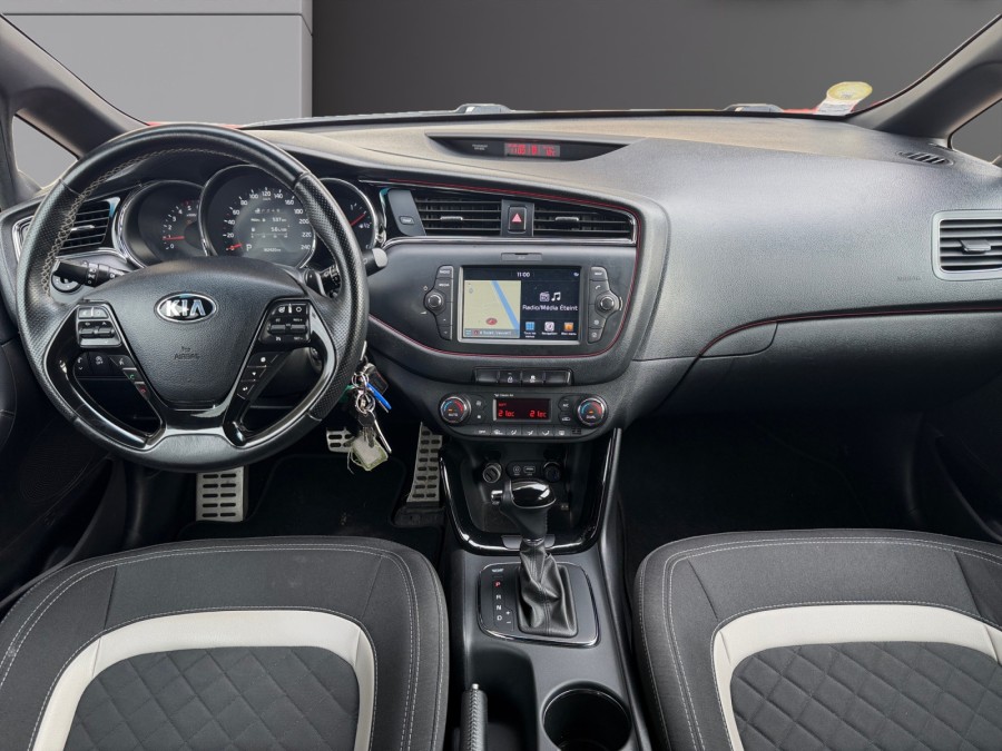 KIA d'occasion CEE-D 1.6 CRDI 136CH de 2017 Vauvert (30)﻿
