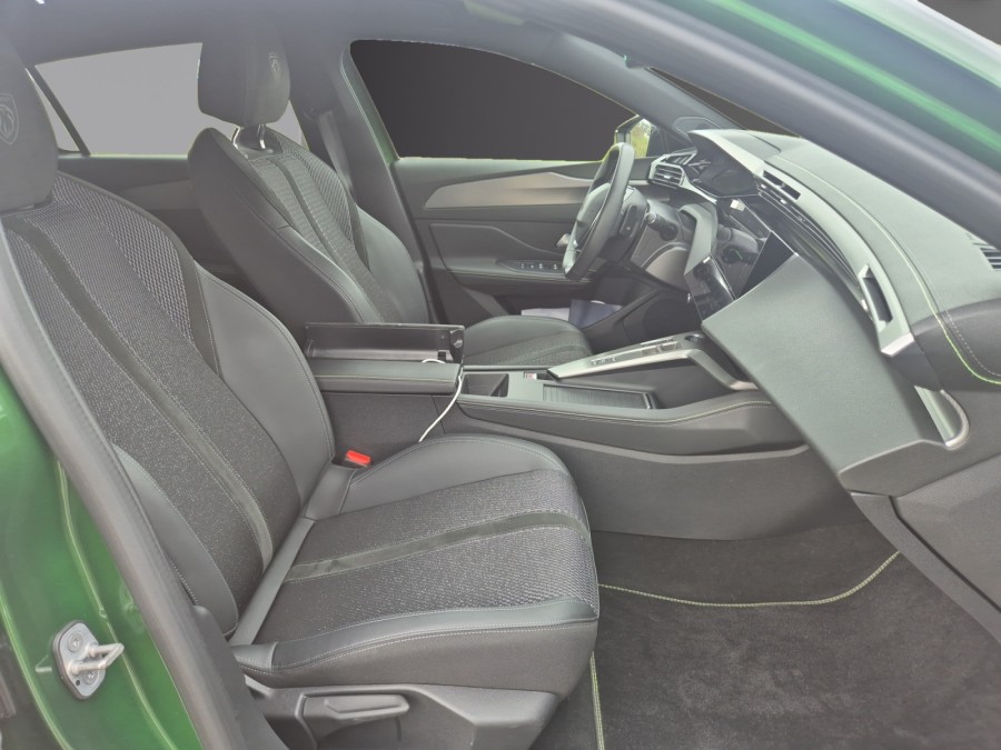 PEUGEOT d'occasion 308 1.2 PTEC de 2024 Royan (17)﻿