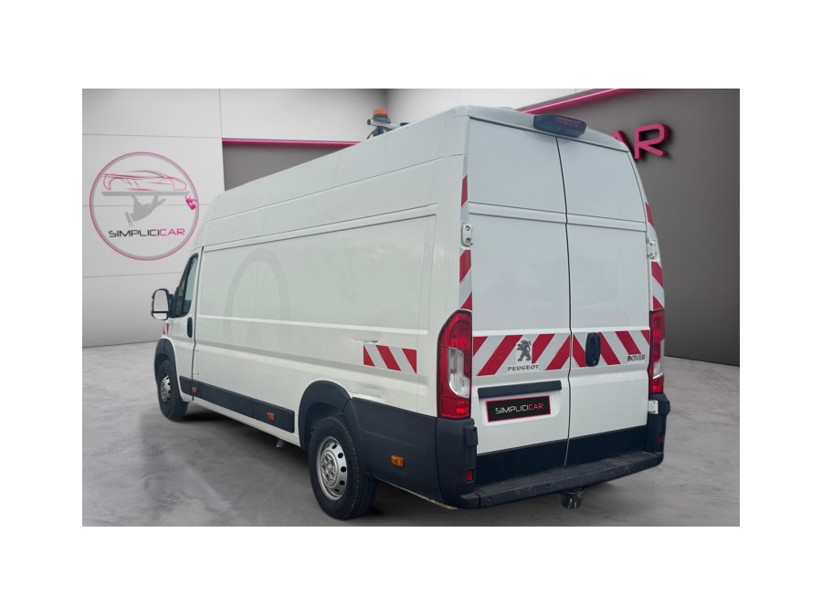 PEUGEOT d'occasion BOXER* 435 L3H2 2.2 BLUE HDI 140 PREMIUM de 2021