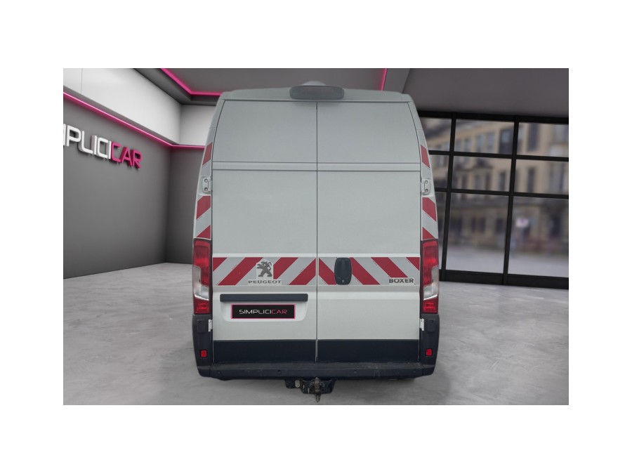PEUGEOT d'occasion BOXER* 435 L3H2 2.2 BLUE HDI 140 PREMIUM de 2021