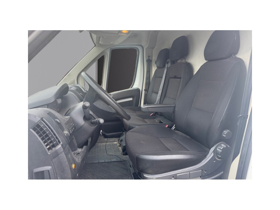 PEUGEOT d'occasion BOXER* 435 L3H2 2.2 BLUE HDI 140 PREMIUM de 2021