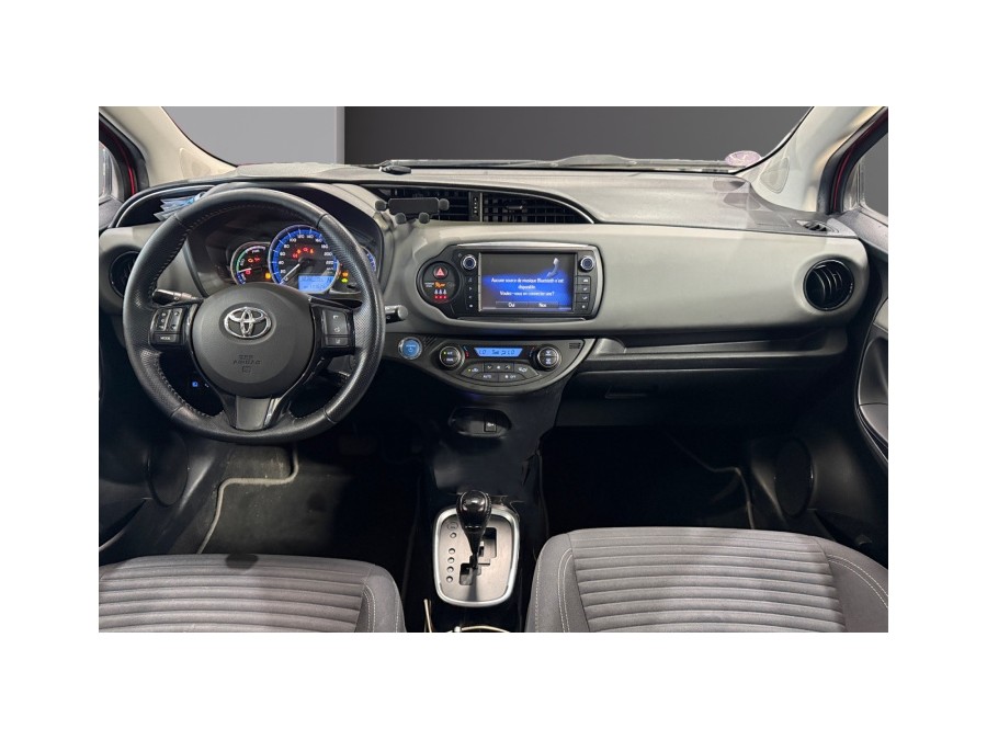TOYOTA d'occasion YARIS 100H DYNAMIC BUSINESS de 2016 Magny-en-Vexin