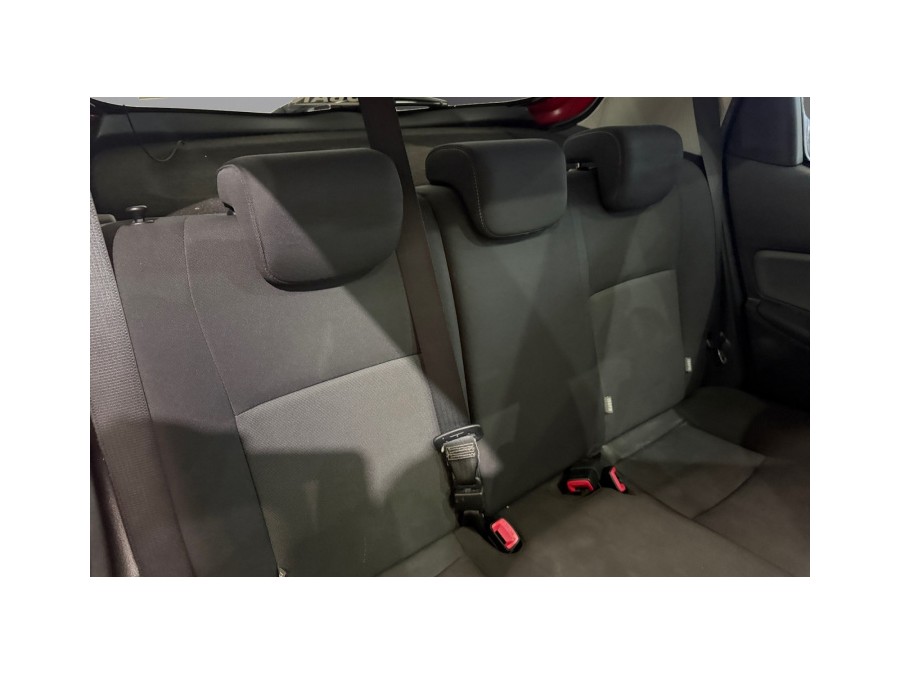 TOYOTA d'occasion YARIS 100H DYNAMIC BUSINESS de 2016 Magny-en-Vexin