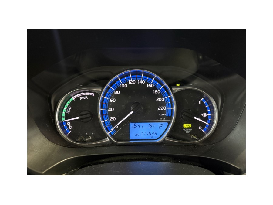 TOYOTA d'occasion YARIS 100H DYNAMIC BUSINESS de 2016 Magny-en-Vexin