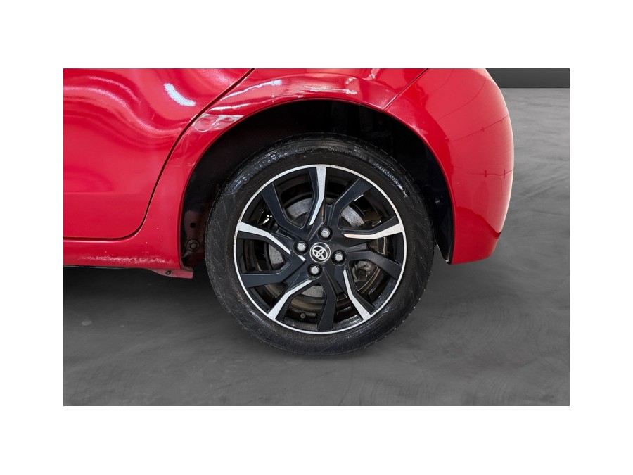 TOYOTA d'occasion YARIS 100H DYNAMIC BUSINESS de 2016 Magny-en-Vexin