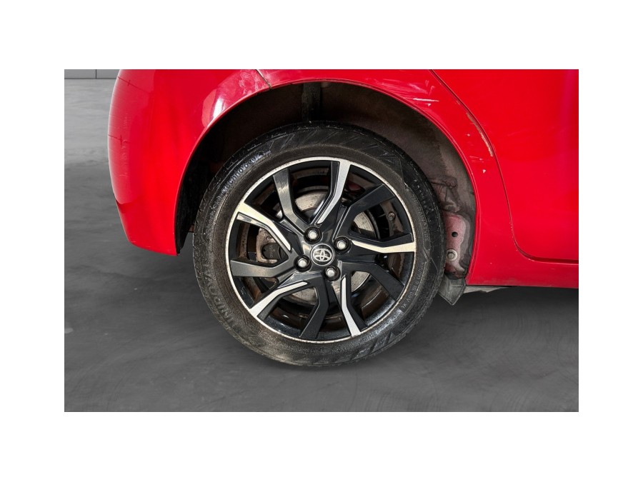 TOYOTA d'occasion YARIS 100H DYNAMIC BUSINESS de 2016 Magny-en-Vexin