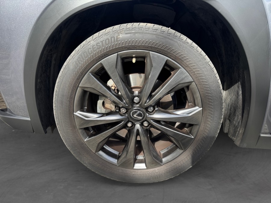 LEXUS d'occasion UX 250H 2WD de 2019 Osny (95)﻿