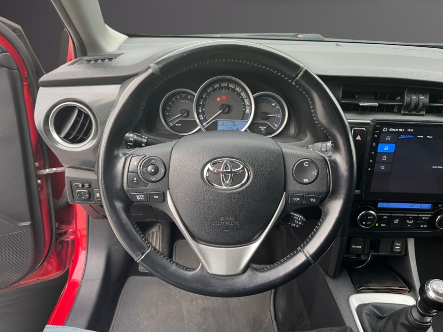 TOYOTA d'occasion AURIS 1.6 VVTI de 2013 Soissons (02)﻿