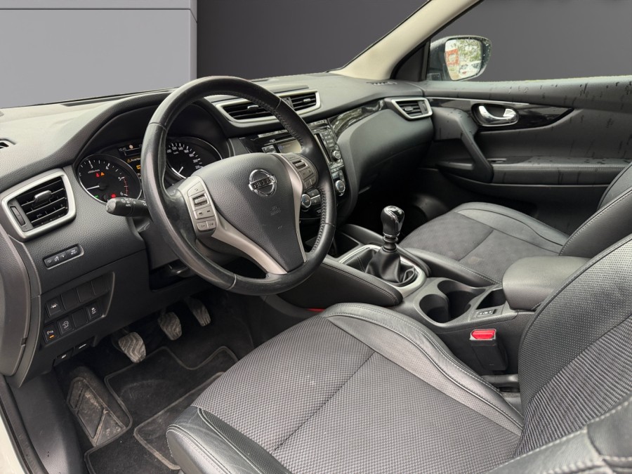 NISSAN d'occasion QASHQAI 1.5 DCI 110 TEKNA de 2015 Nîmes (30)﻿