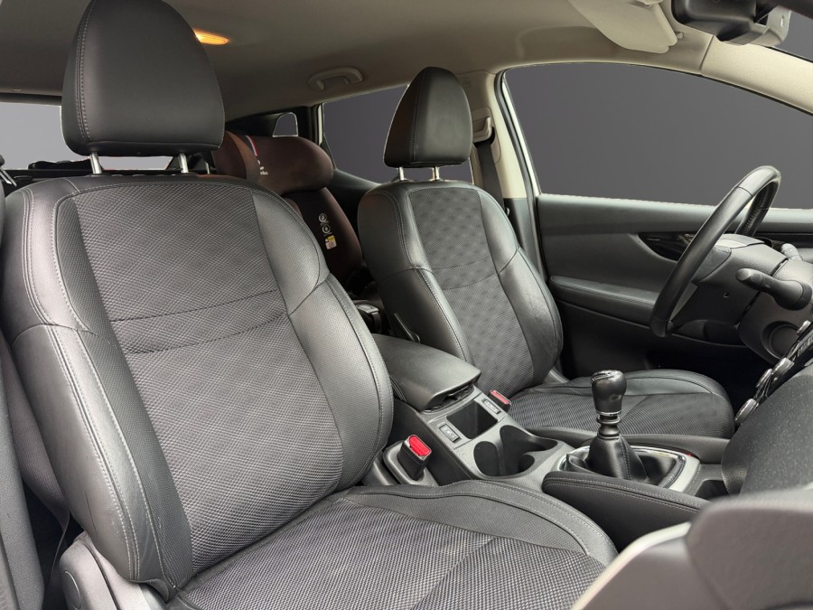 NISSAN d'occasion QASHQAI 1.5 DCI 110 TEKNA de 2015 Nîmes (30)﻿