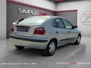 RENAULT d'occasion MEGANE AUTHENTIQUE 1.4 16V de 2001 Orleans (45)﻿