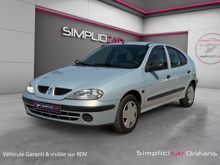RENAULT d'occasion MEGANE AUTHENTIQUE 1.4 16V de 2001 Orleans (45)﻿