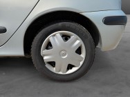 RENAULT d'occasion MEGANE AUTHENTIQUE 1.4 16V de 2001 Orleans (45)﻿