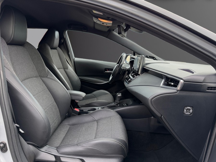 TOYOTA d'occasion COROLLA TS 184H JBL EDITION de 2021 Toulon Est (83)﻿