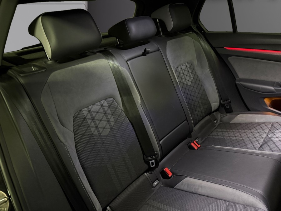 VOLKSWAGEN d'occasion GOLF VIII 1.5 E-TSI OPF 150 R-LINE 1ST DSG de