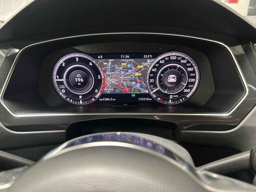 VOLKSWAGEN d'occasion TIGUAN 2.0 TDI 190 4x4 DSG PH2 de 2018 Lyon