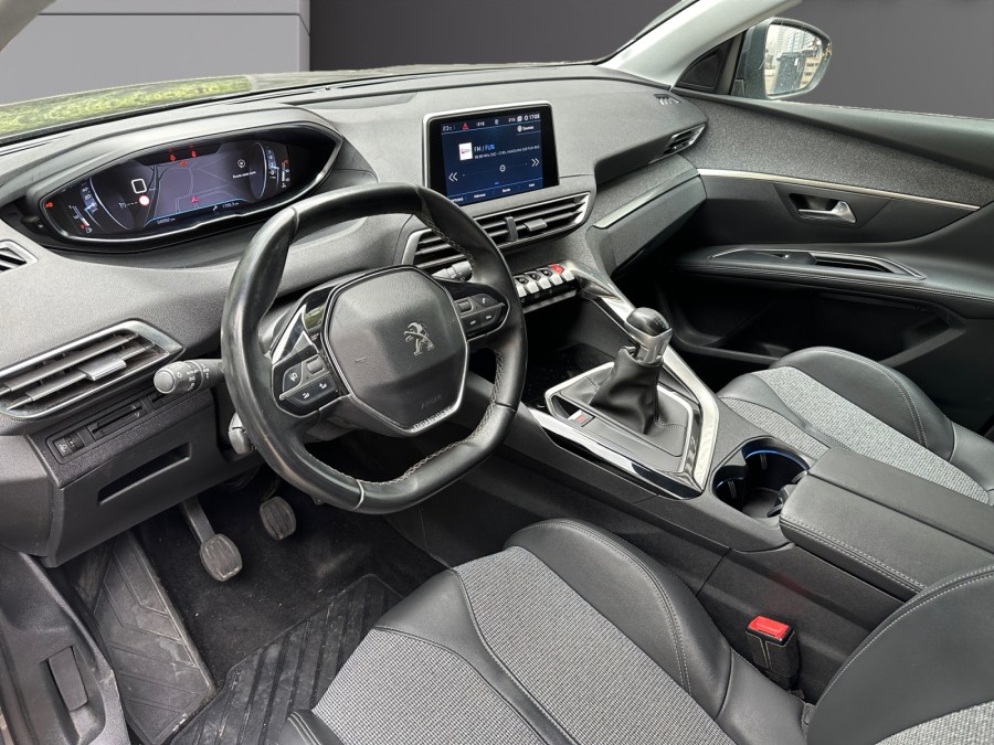 PEUGEOT d'occasion 5008 1.2 130 Allure de 2019 Nîmes (30)﻿