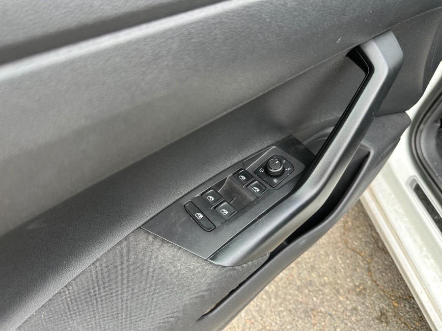 VOLKSWAGEN d'occasion POLO 1.0 TSI 95 IQ.DRIVE de 2020 Nîmes (30)﻿
