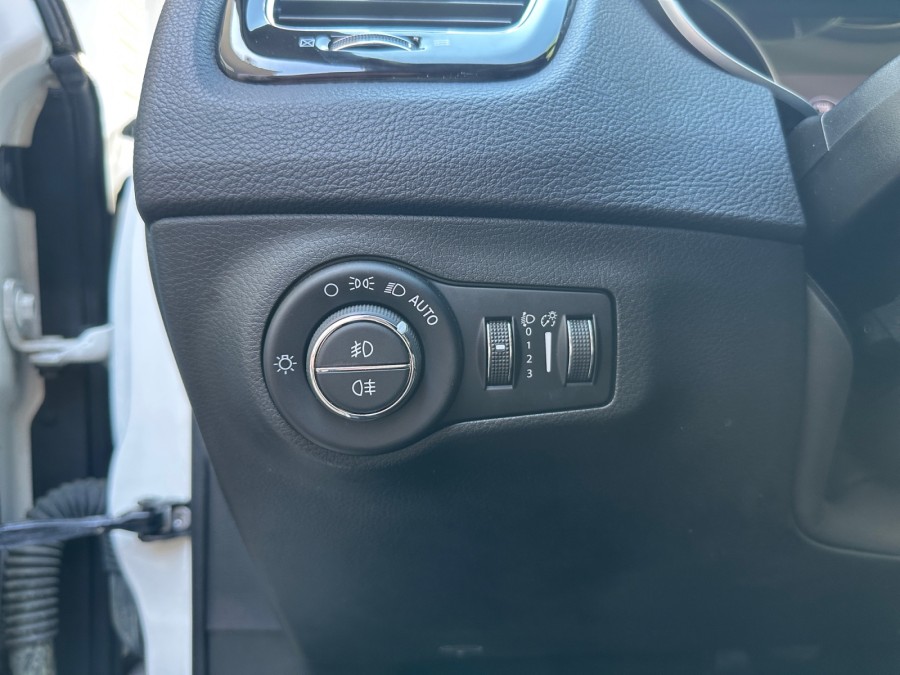 JEEP d'occasion COMPASS 2.0 MJT 140 LIMITED de 2018 Nîmes (30)﻿