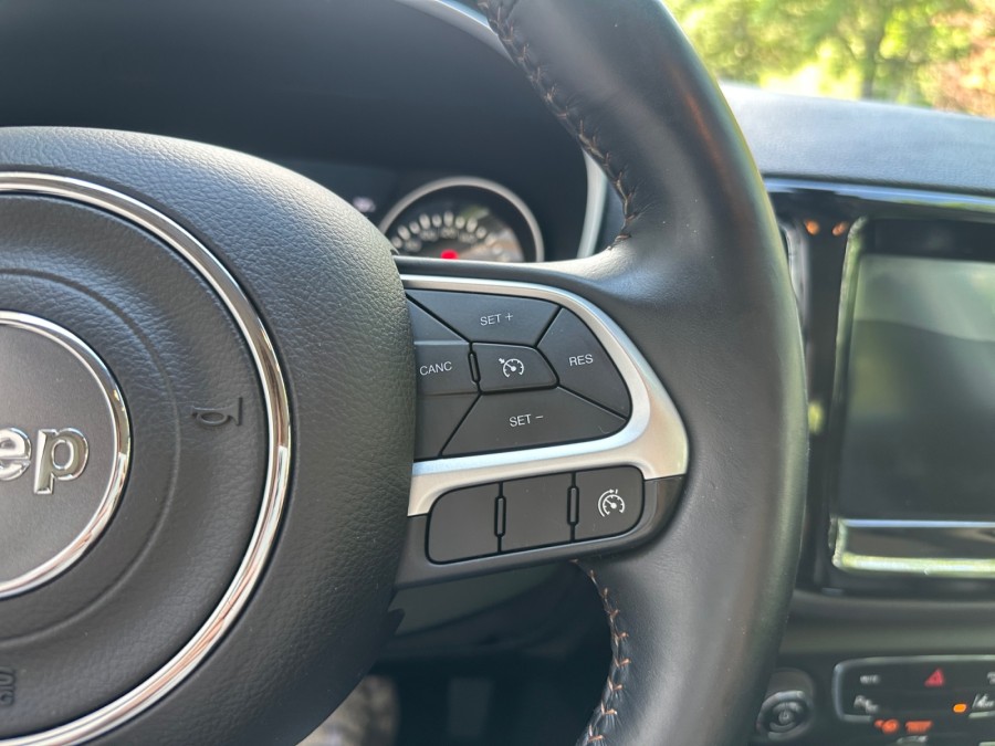 JEEP d'occasion COMPASS 2.0 MJT 140 LIMITED de 2018 Nîmes (30)﻿