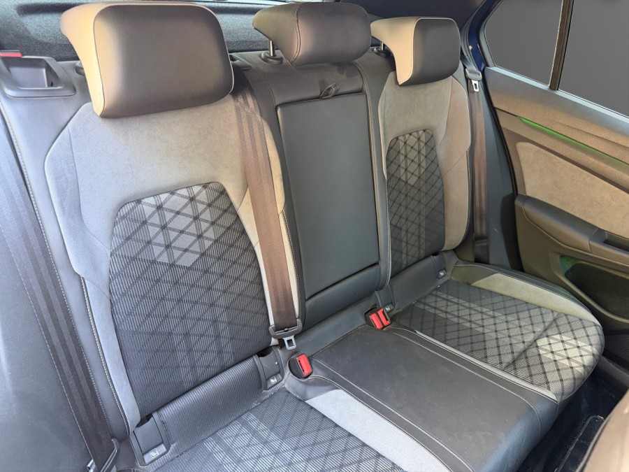 VOLKSWAGEN d'occasion GOLF 1.5 E-TSI OPF 150 R-LINE DSG de 2022 Nîmes