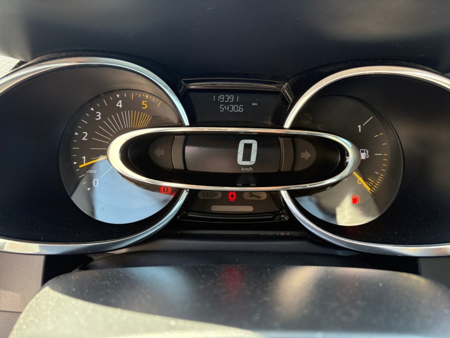 RENAULT d'occasion CLIO 1.5 DCI 90 DYNAMIQUE de 2014 Orgeval Verneuil