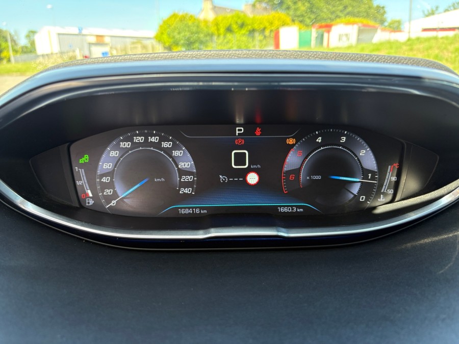 PEUGEOT d'occasion 3008 1.5 BLUE HDI 130 ALLURE BUSINESS EAT8 de 2019