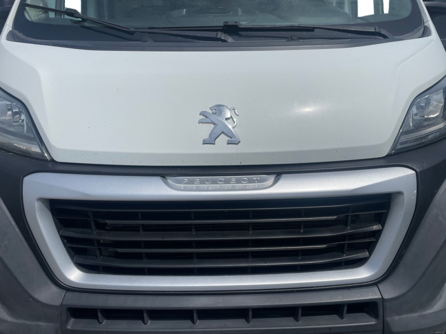 PEUGEOT d'occasion BOXER 330 L2H2 2.0 BLUE HDI 130 PACK CLIM de 2017
