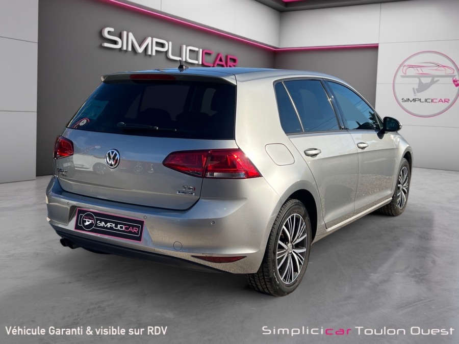 VOLKSWAGEN d'occasion GOLF 1.4 TSI 125 MATCH ALLSTAR de 2017 Toulon