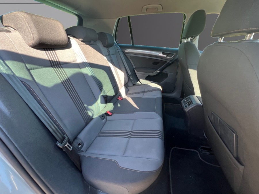 VOLKSWAGEN d'occasion GOLF 1.4 TSI 125 MATCH ALLSTAR de 2017 Toulon