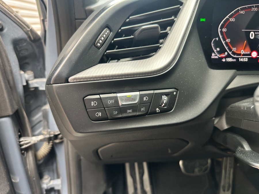 BMW d'occasion SERIE 1 118D EDITION SPORT BA de 2021 Nîmes (30)﻿