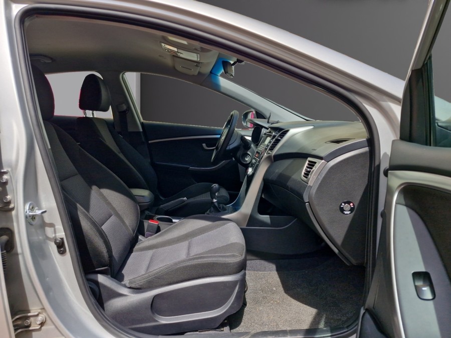 HYUNDAI d'occasion I30 1.6 CRDI 110 BLUE DRIVE GO de 2015 Le Raincy