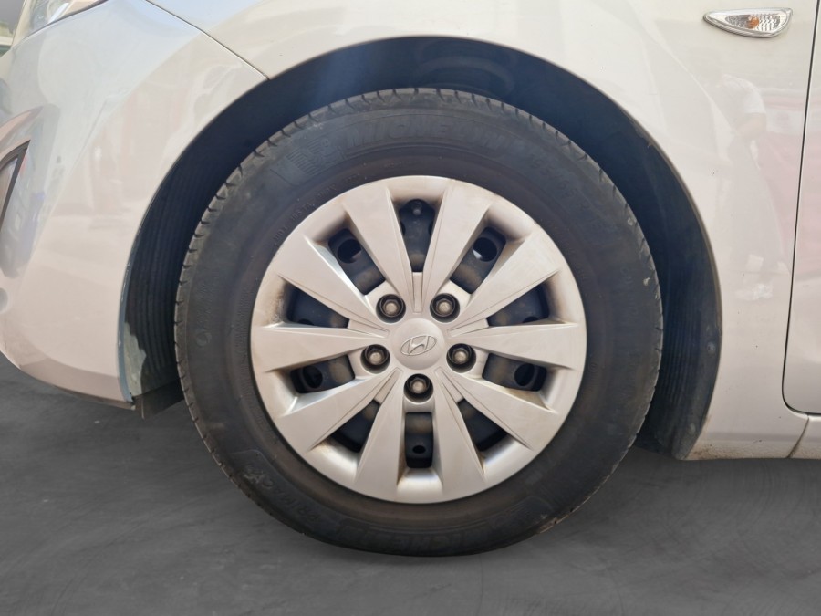 HYUNDAI d'occasion I30 1.6 CRDI 110 BLUE DRIVE GO de 2015 Le Raincy