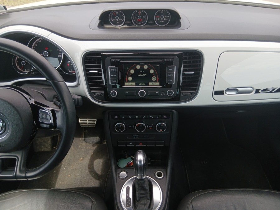 VOLKSWAGEN d'occasion COCCINELLE CABRIOLET 2.0 TDI 140 GT COX de 2014
