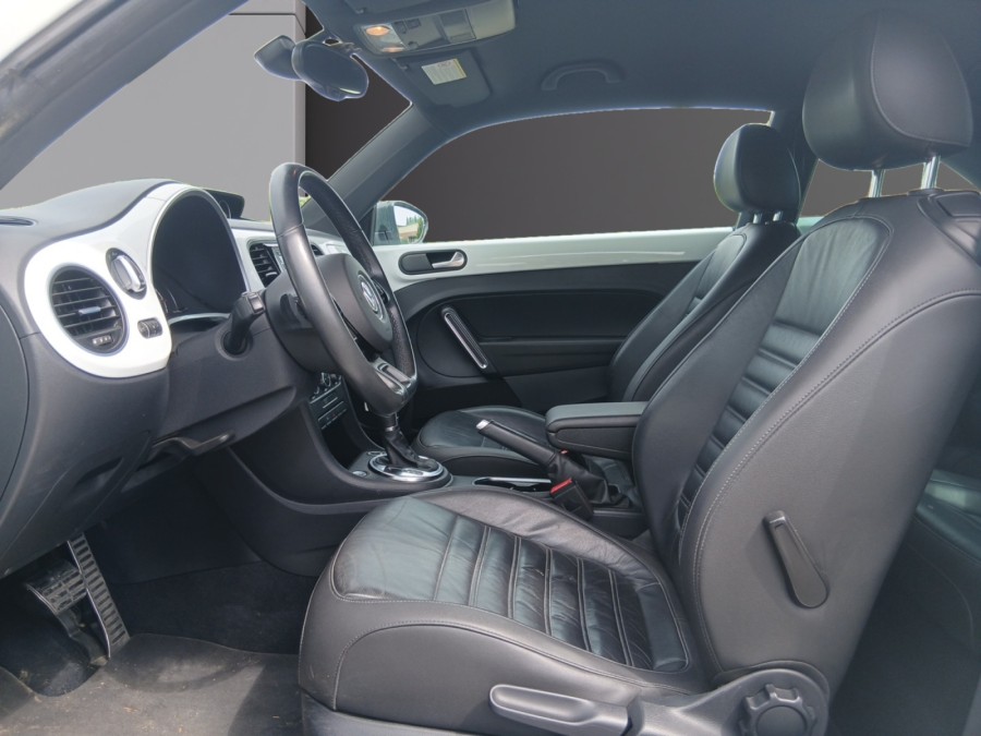 VOLKSWAGEN d'occasion COCCINELLE CABRIOLET 2.0 TDI 140 GT COX de 2014
